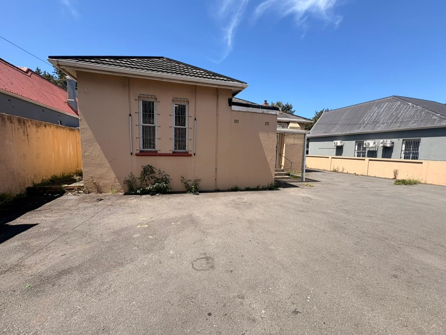 Commercial Property for Sale in Southernwood Eastern Cape